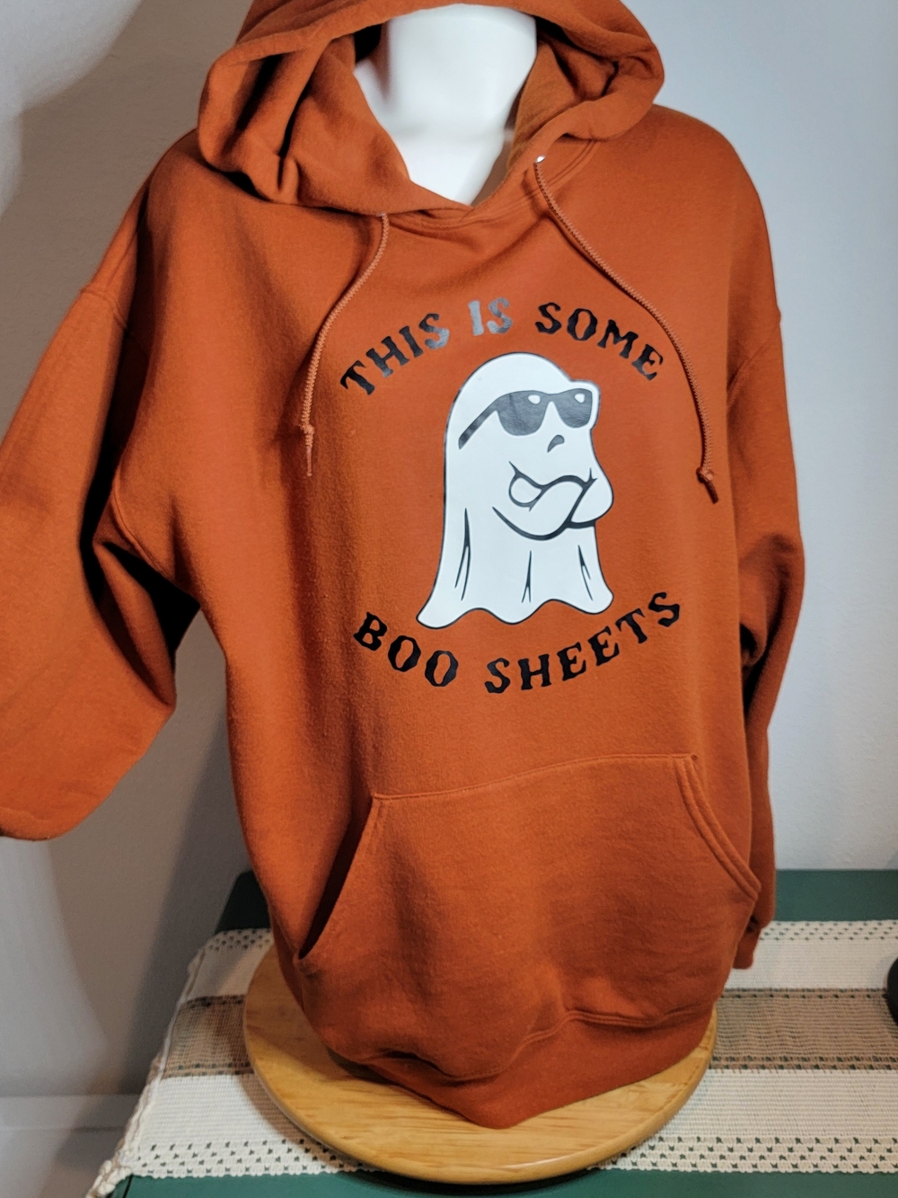 Jerzees Fleece Pullover Hoodie Orange Halloween Ghost "Boo Sheets" Graphic L